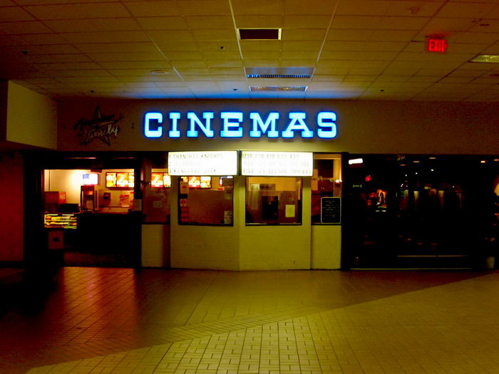 Livonia Mall (Livonia Marketplace)